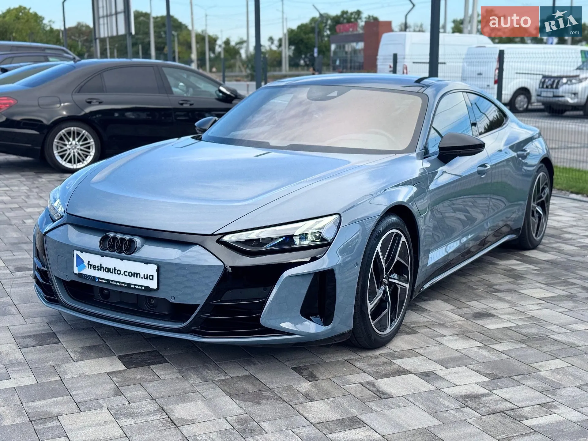2021 Audi RS e-tron GT - мініатюра 10