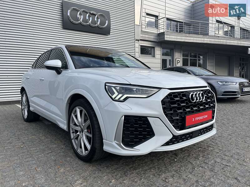 Внедорожник / Кроссовер Audi RS Q3 Sportback 2021 в Днепре