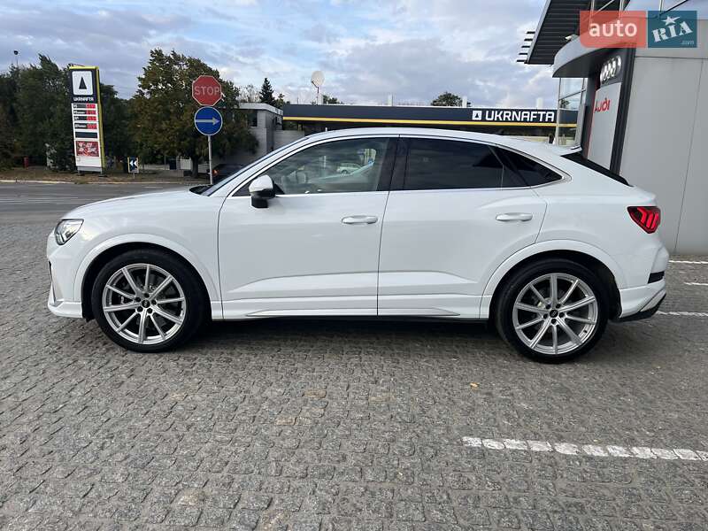Внедорожник / Кроссовер Audi RS Q3 Sportback 2021 в Днепре