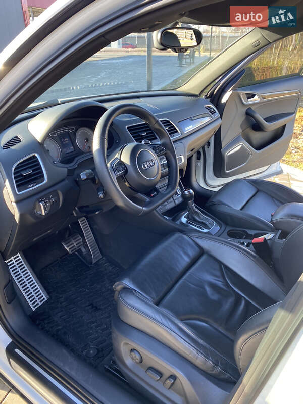 Позашляховик / Кросовер Audi RS Q3 2014 в Виноградові