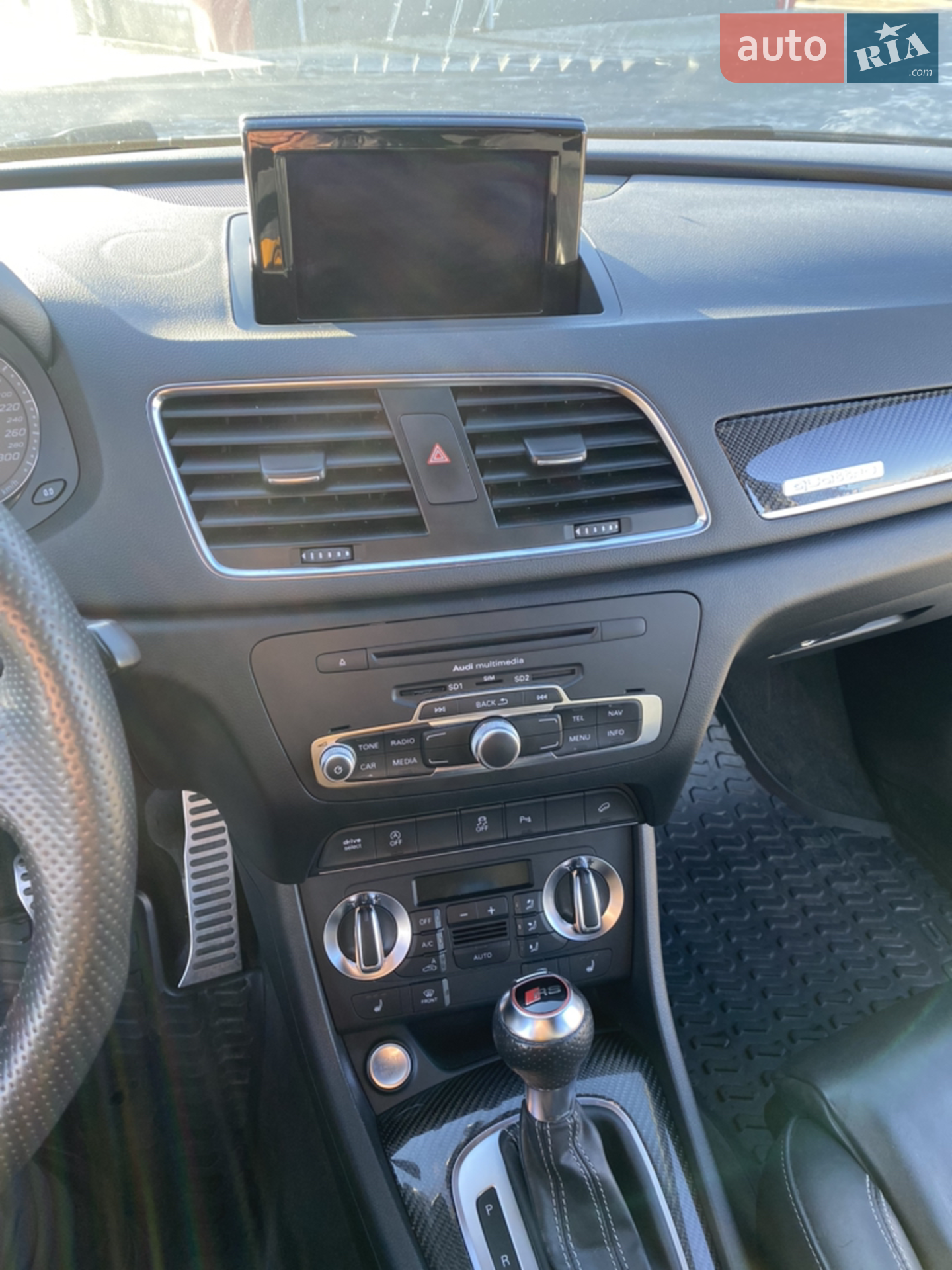 2014 Audi RS Q3 - мініатюра 23