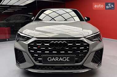 Внедорожник / Кроссовер Audi RS Q3 2023 в 