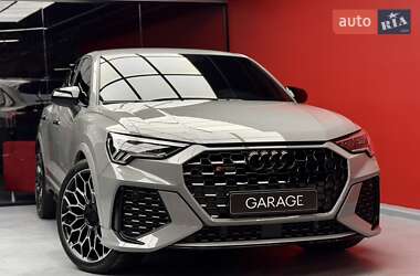 Внедорожник / Кроссовер Audi RS Q3 2023 в 