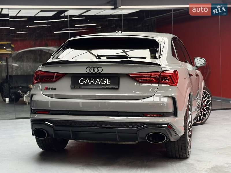 Позашляховик / Кросовер Audi RS Q3 2023 в Києві