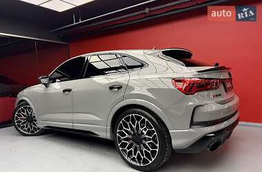 Внедорожник / Кроссовер Audi RS Q3 2023 в 