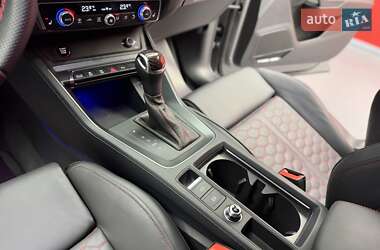 Внедорожник / Кроссовер Audi RS Q3 2023 в 