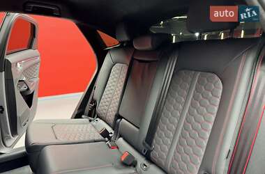Внедорожник / Кроссовер Audi RS Q3 2023 в 
