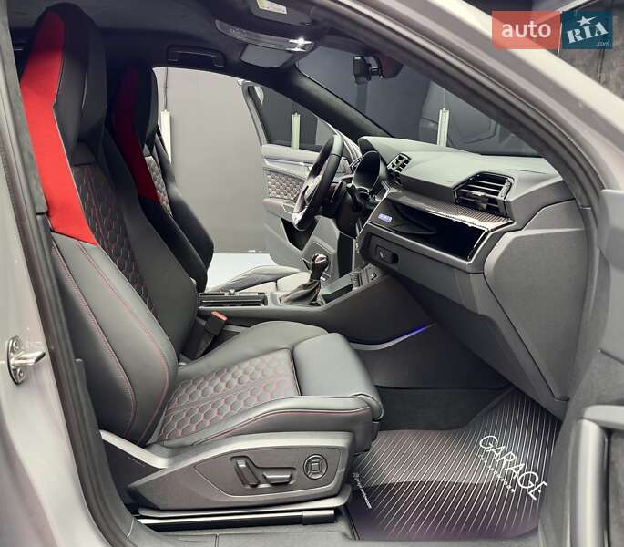Позашляховик / Кросовер Audi RS Q3 2023 в Києві