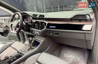 Внедорожник / Кроссовер Audi RS Q3 2023 в 