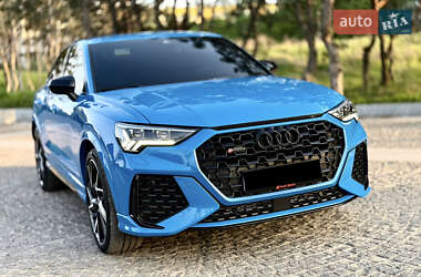 Внедорожник / Кроссовер Audi RS Q3 2023 в 
