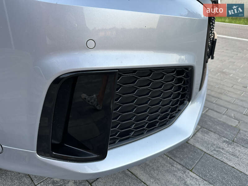 Внедорожник / Кроссовер Audi RS Q3 2016 в Луцке