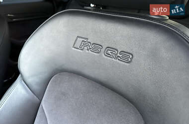 Позашляховик / Кросовер Audi RS Q3 2016 в  фото 79 Позашляховик / Кросовер Audi RS Q3 2016 в