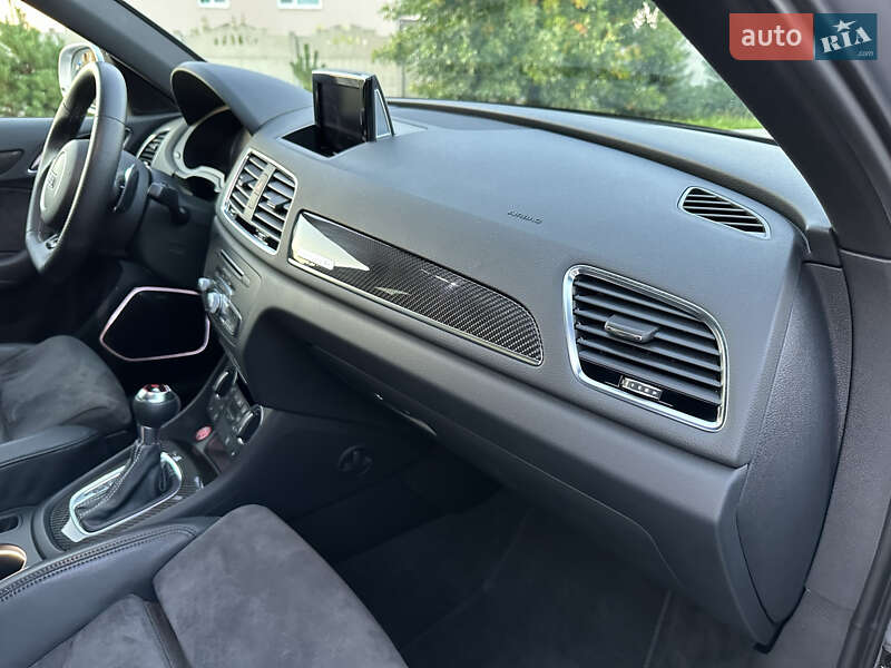 Внедорожник / Кроссовер Audi RS Q3 2016 в Луцке