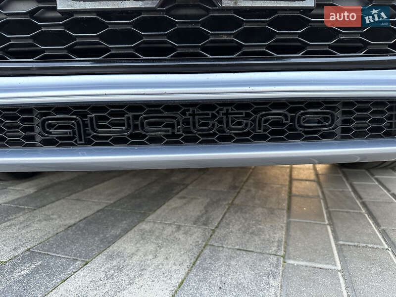 Внедорожник / Кроссовер Audi RS Q3 2016 в Луцке