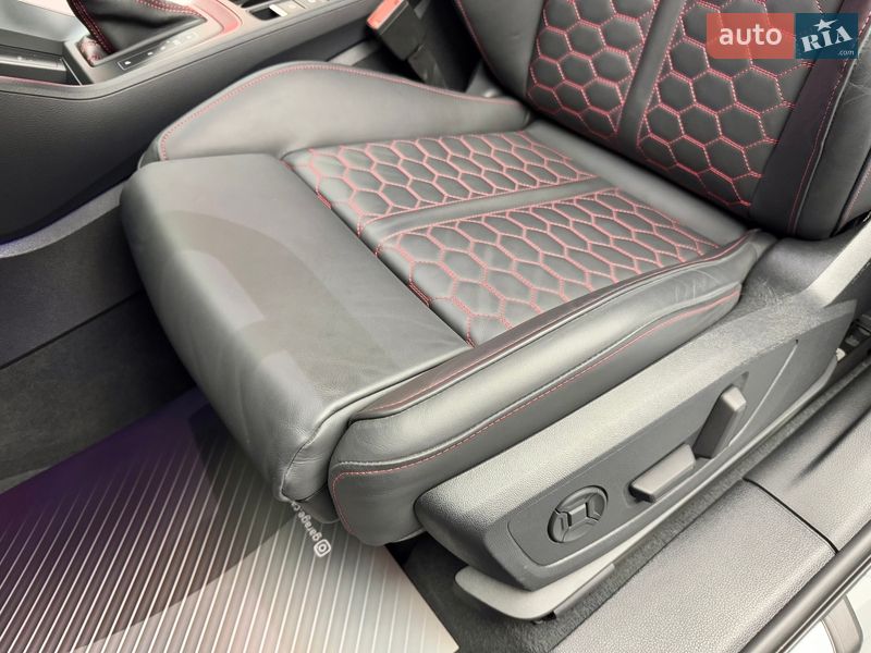 Внедорожник / Кроссовер Audi RS Q3 2023 в Киеве фото 34 Внедорожник / Кроссовер Audi RS Q3 2023 в Киеве