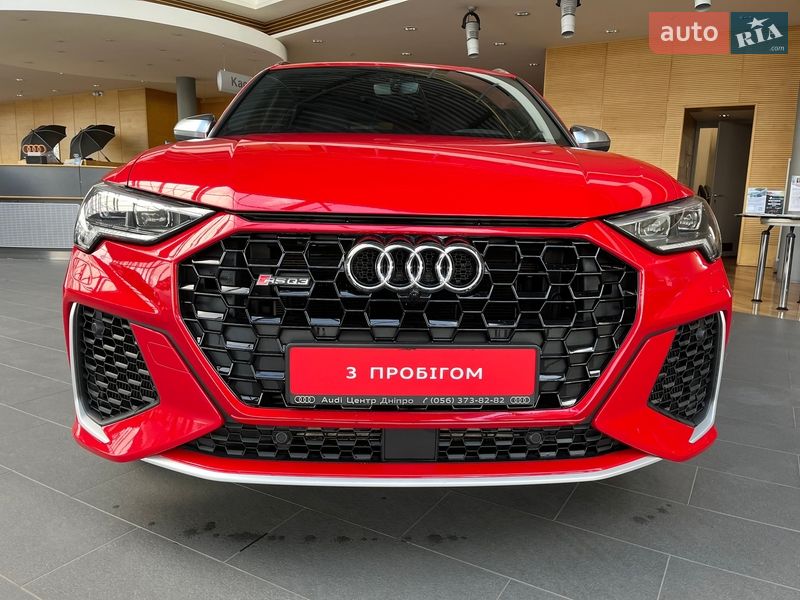Позашляховик / Кросовер Audi RS Q3 2021 в Дніпрі фото 5 Позашляховик / Кросовер Audi RS Q3 2021 в Дніпрі