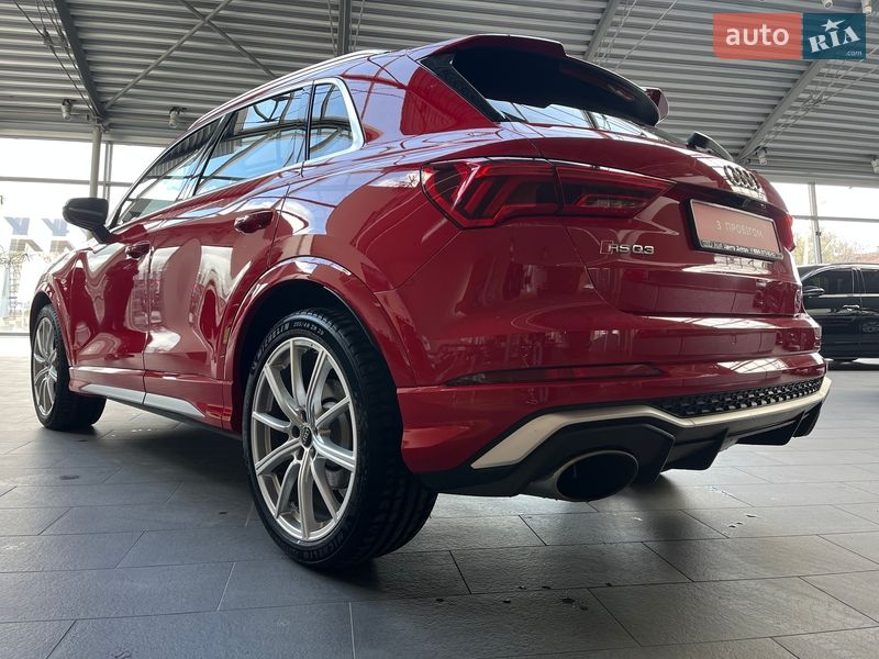 Позашляховик / Кросовер Audi RS Q3 2021 в Дніпрі фото 11 Позашляховик / Кросовер Audi RS Q3 2021 в Дніпрі