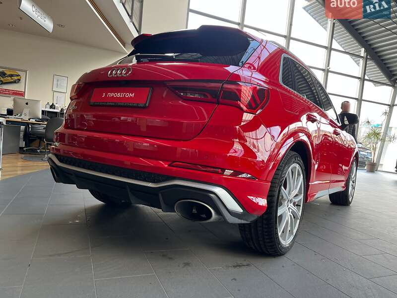 Позашляховик / Кросовер Audi RS Q3 2021 в Дніпрі фото 14 Позашляховик / Кросовер Audi RS Q3 2021 в Дніпрі