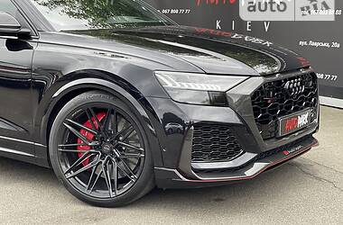 Внедорожник / Кроссовер Audi RS Q8 2020 в 