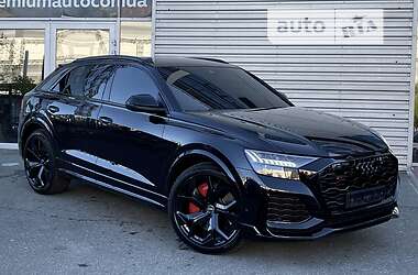 Внедорожник / Кроссовер Audi RS Q8 2021 в 