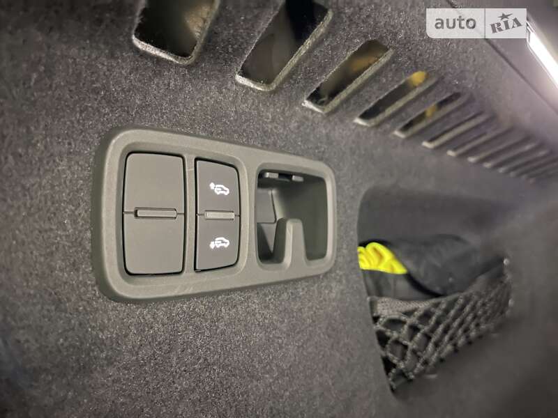 Внедорожник / Кроссовер Audi RS Q8 2023 в Одессе