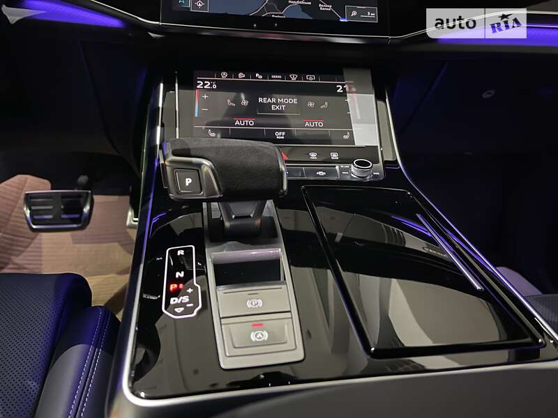 Внедорожник / Кроссовер Audi RS Q8 2023 в Одессе