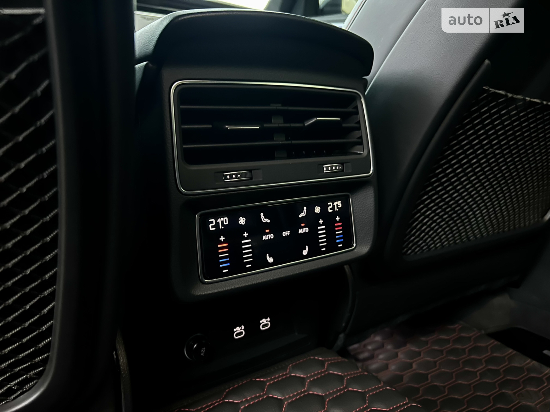 2021 Audi RS Q8 - мініатюра 32