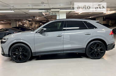 Внедорожник / Кроссовер Audi RS Q8 2022 в 