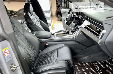 Внедорожник / Кроссовер Audi RS Q8 2022 в 