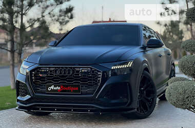 Внедорожник / Кроссовер Audi RS Q8 2021 в 