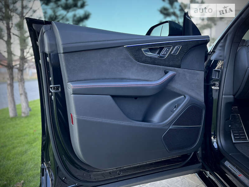 Внедорожник / Кроссовер Audi RS Q8 2021 в Одессе фото 37 Внедорожник / Кроссовер Audi RS Q8 2021 в Одессе