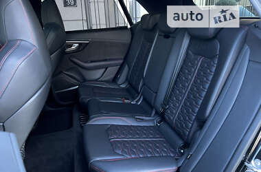 Внедорожник / Кроссовер Audi RS Q8 2021 в 