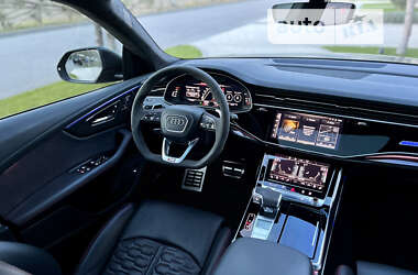 Внедорожник / Кроссовер Audi RS Q8 2021 в 