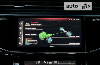 Внедорожник / Кроссовер Audi RS Q8 2021 в 