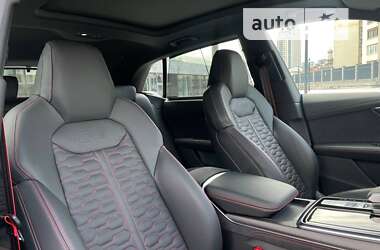 Позашляховик / Кросовер Audi RS Q8 2023 в 