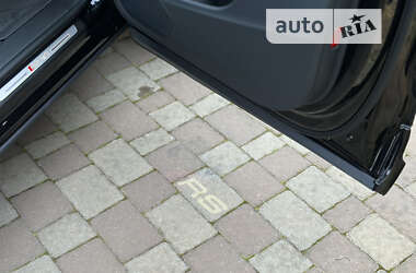 Позашляховик / Кросовер Audi RS Q8 2023 в Сарнах
