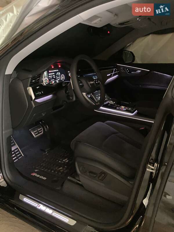 Позашляховик / Кросовер Audi RS Q8 2022 в Львові