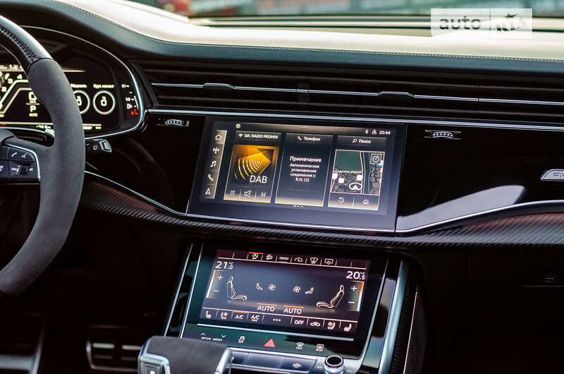 Внедорожник / Кроссовер Audi RS Q8 2020 в Киеве