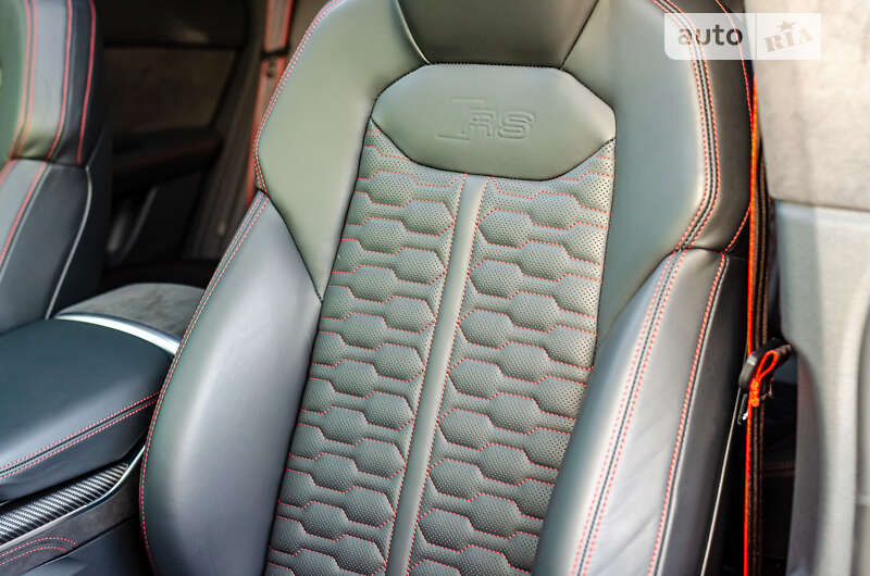 Внедорожник / Кроссовер Audi RS Q8 2020 в Киеве