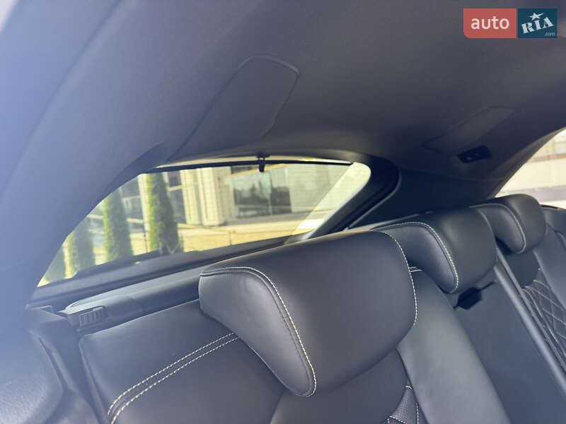 Позашляховик / Кросовер Audi RS Q8 2021 в Львові