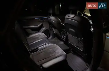 Audi RS Q8 2021