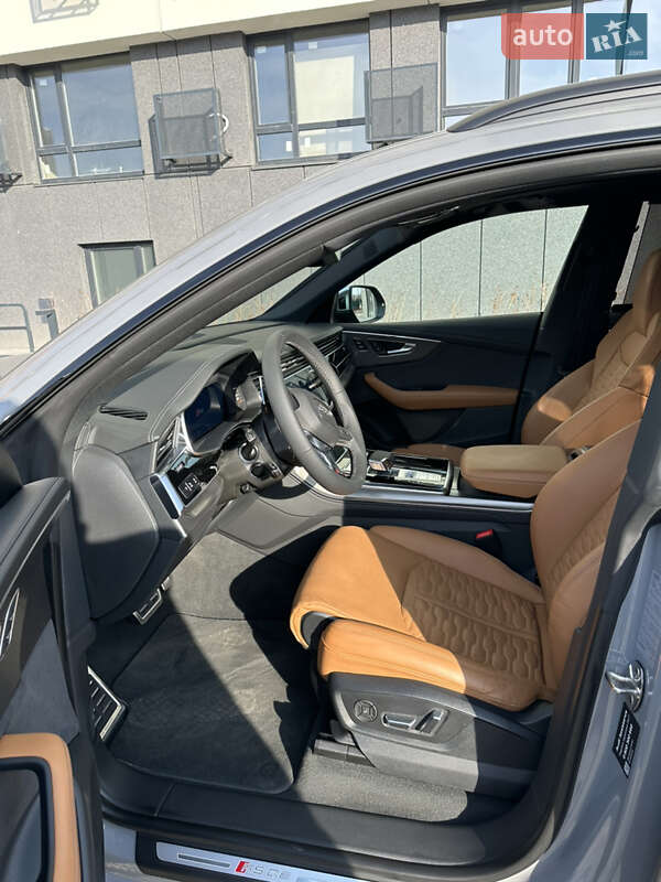 Позашляховик / Кросовер Audi RS Q8 2023 в Києві