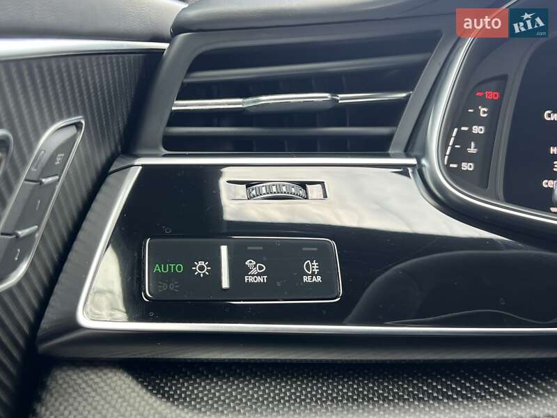 Внедорожник / Кроссовер Audi RS Q8 2021 в Львове