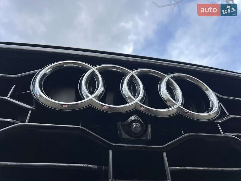 Внедорожник / Кроссовер Audi RS Q8 2021 в Львове