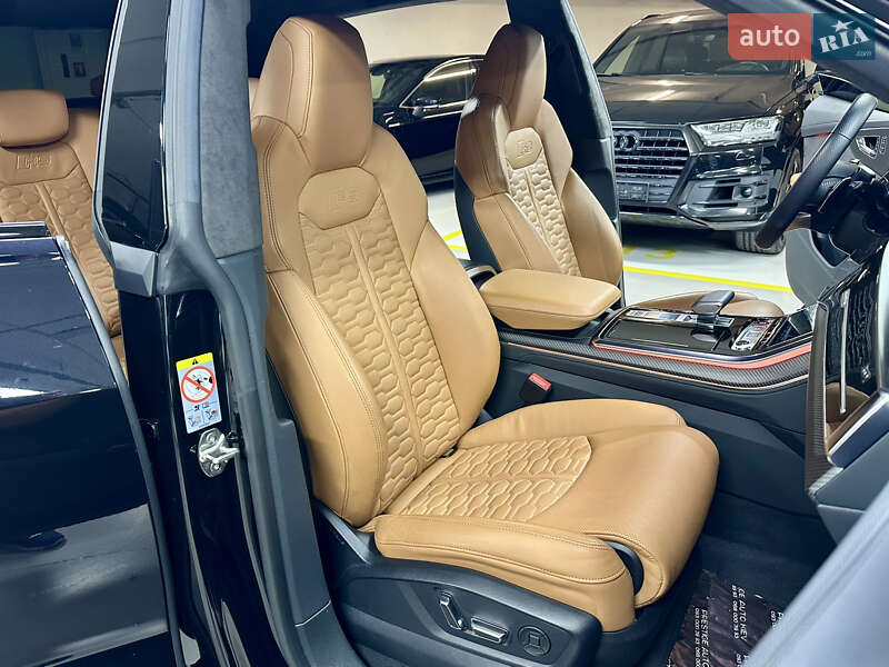 Внедорожник / Кроссовер Audi RS Q8 2020 в Киеве