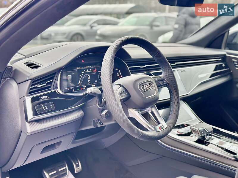 Внедорожник / Кроссовер Audi RS Q8 2025 в Киеве