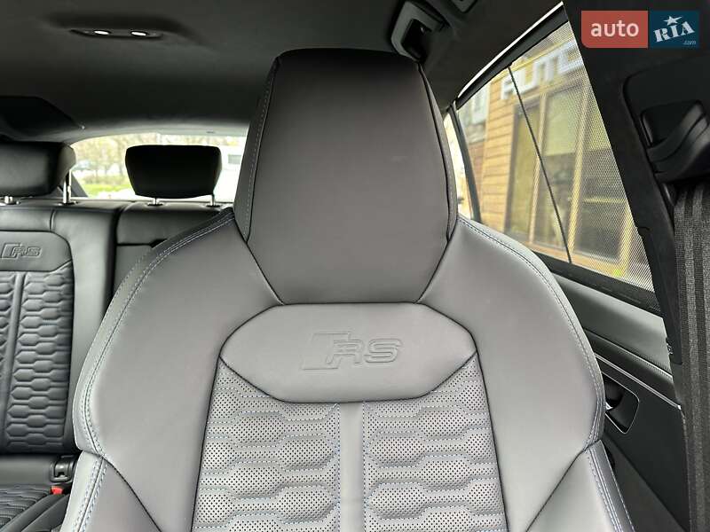 Внедорожник / Кроссовер Audi RS Q8 2025 в Киеве