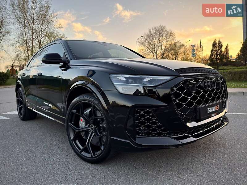 Audi RS Q8 2025