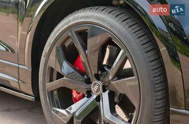 Внедорожник / Кроссовер Audi RS Q8 2023 в 