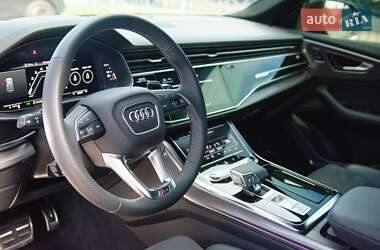 Внедорожник / Кроссовер Audi RS Q8 2023 в 